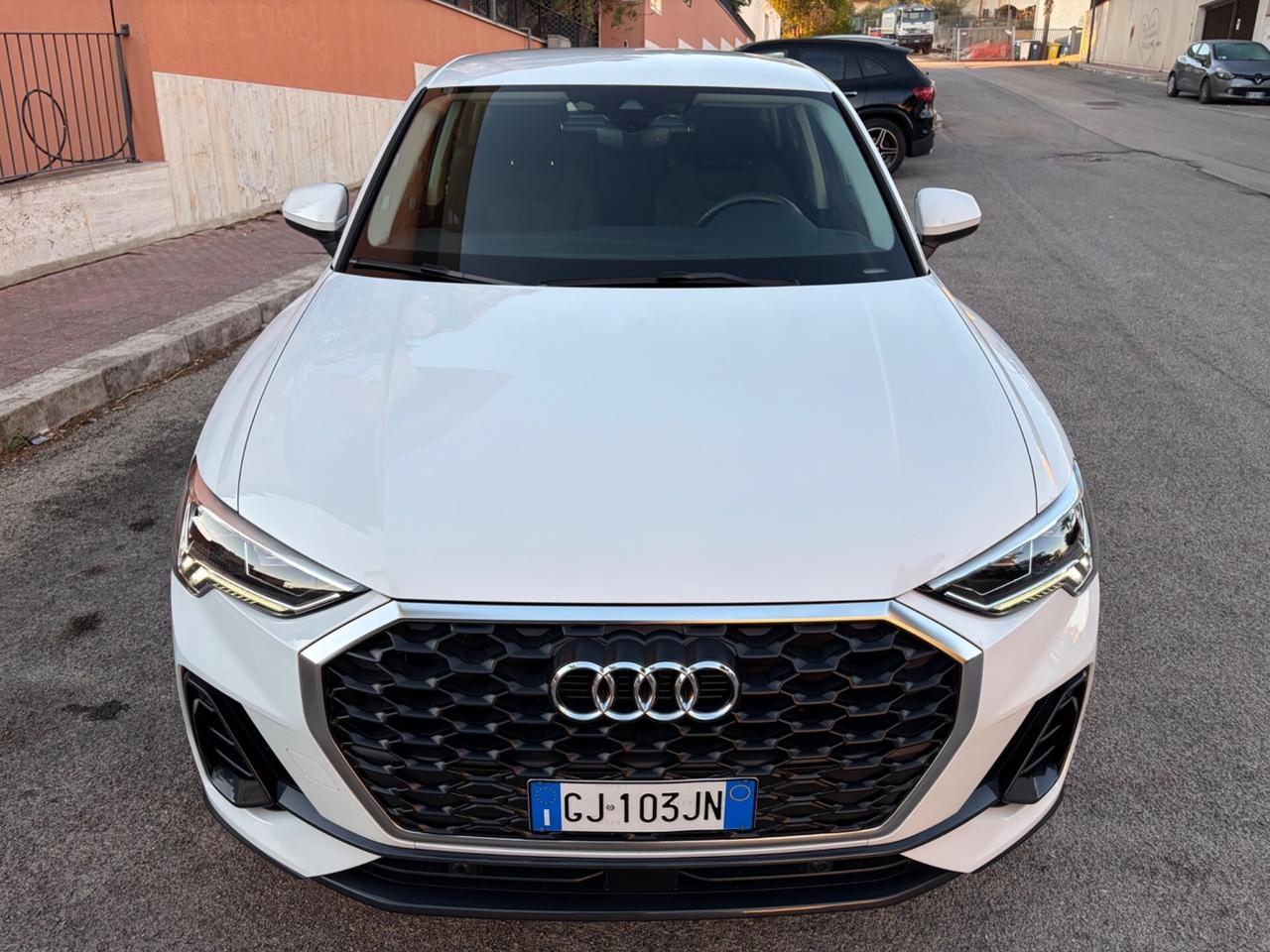 Audi Q3 SPB 35 TDI S tronic line edition unico proprietario!!!