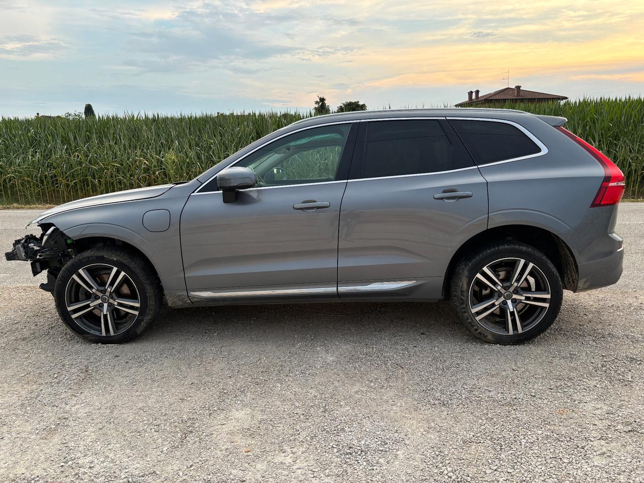 Volvo XC 60 XC60 T6 Recharge Plug-in Hybrid AWD Inscription Expression