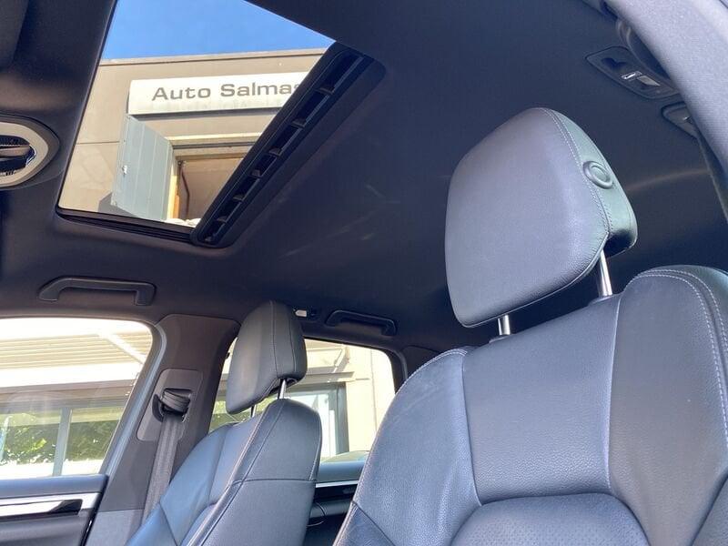 Porsche Cayenne 3.0 Diesel 250 CV