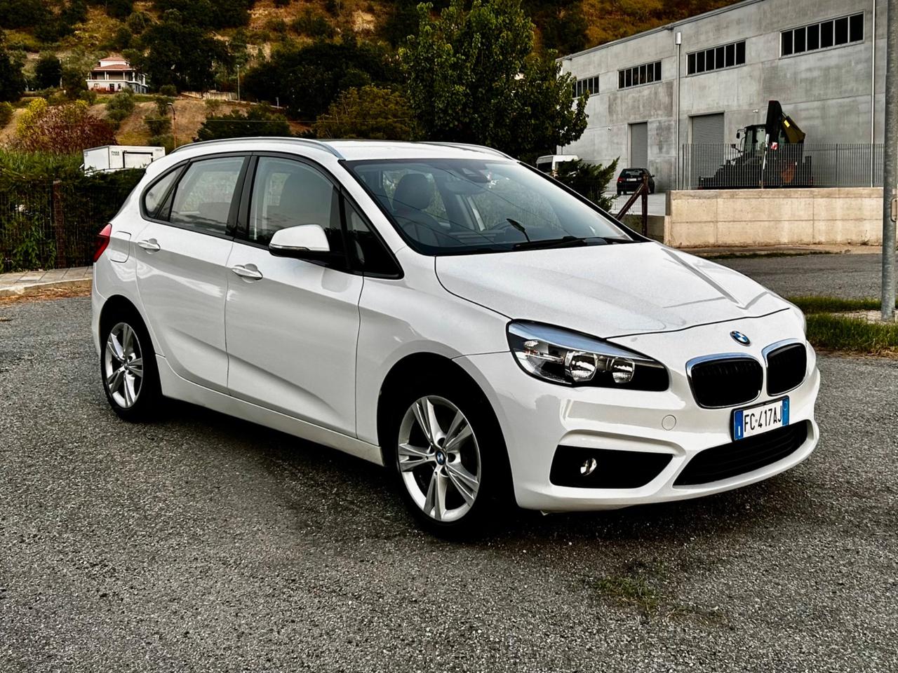 Bmw 2er Active Tourer 218d Luxury aut pelle 2016