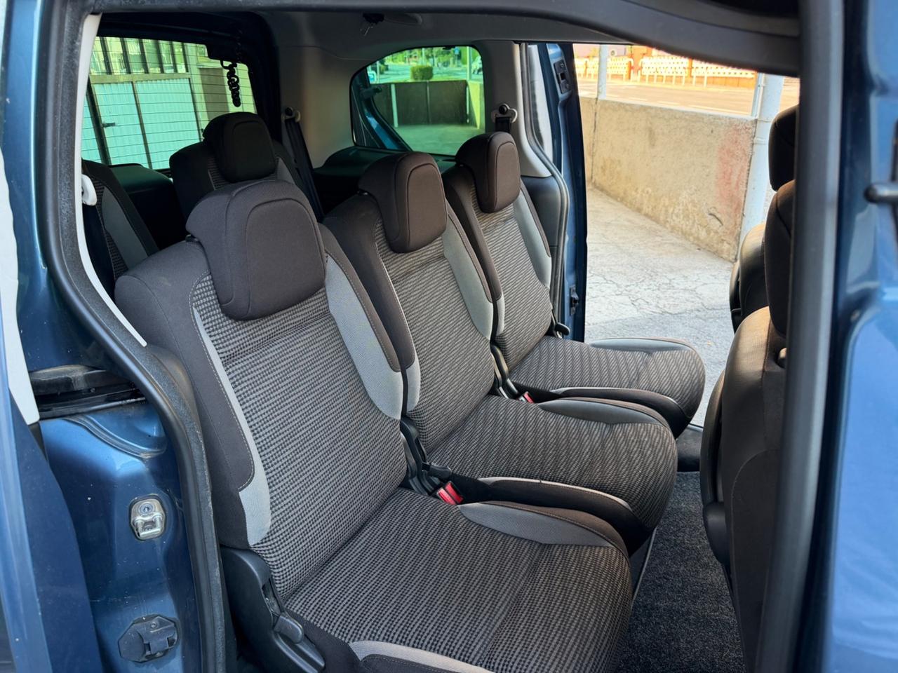 Peugeot Partner Tepee 1.6 HDI 110 CV 7 POSTI