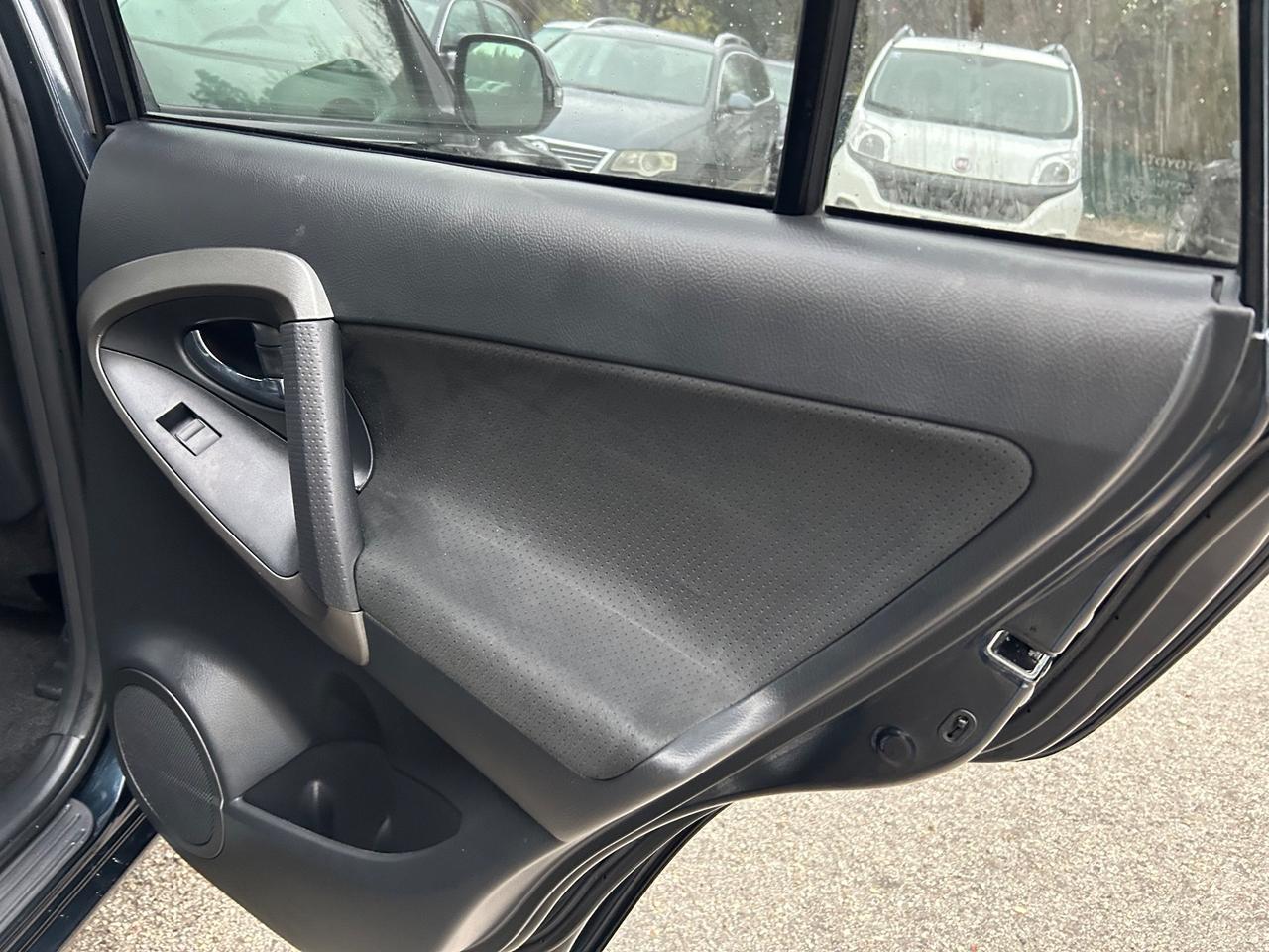 Toyota RAV 4 2.2 D-4D 150 CV DPF Exclusive Euro5