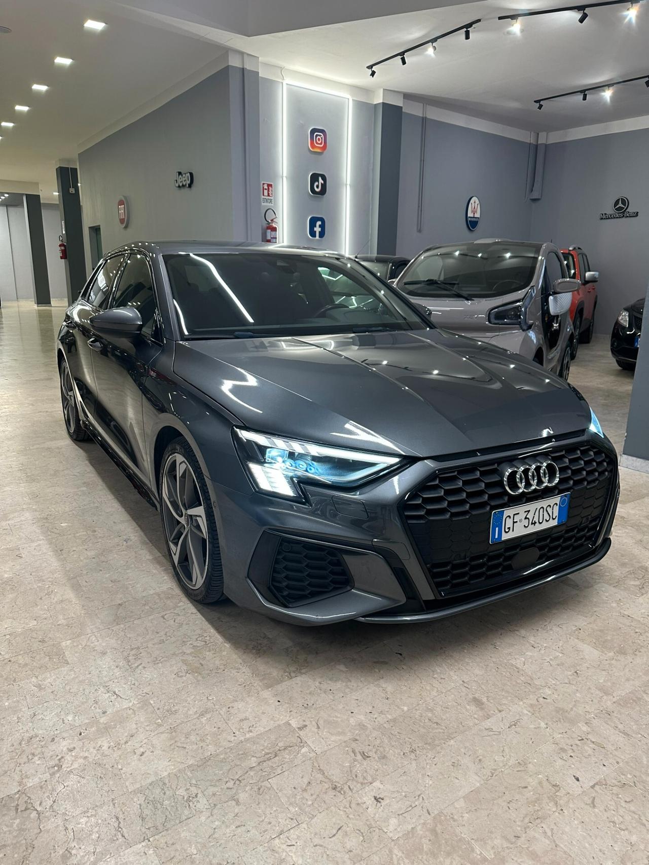Audi A3 SPORTBACK 35 TFSI S line edition