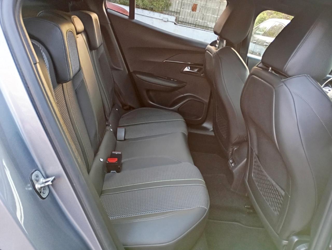 Peugeot 2008 1.5 BlueHDi 110CV GT
