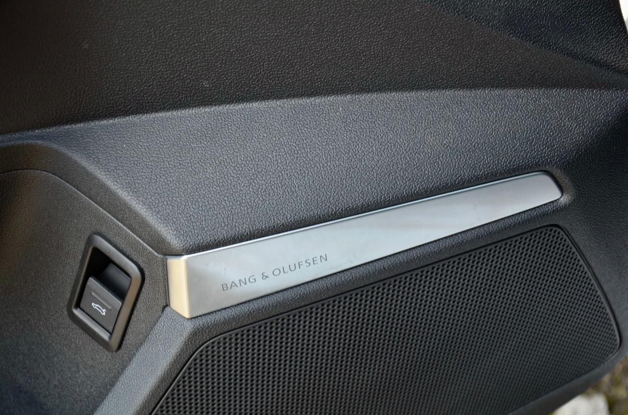 AUDI S3 SPORTBACK 2.0 TFSI QUATTRO 310cv S-TRONIC, FULL OPTIONAL, TETTO, MATRIX, SCARICO, HARMAN & KARDON, SEDILI ELETTRICI, 19", PERMUTE