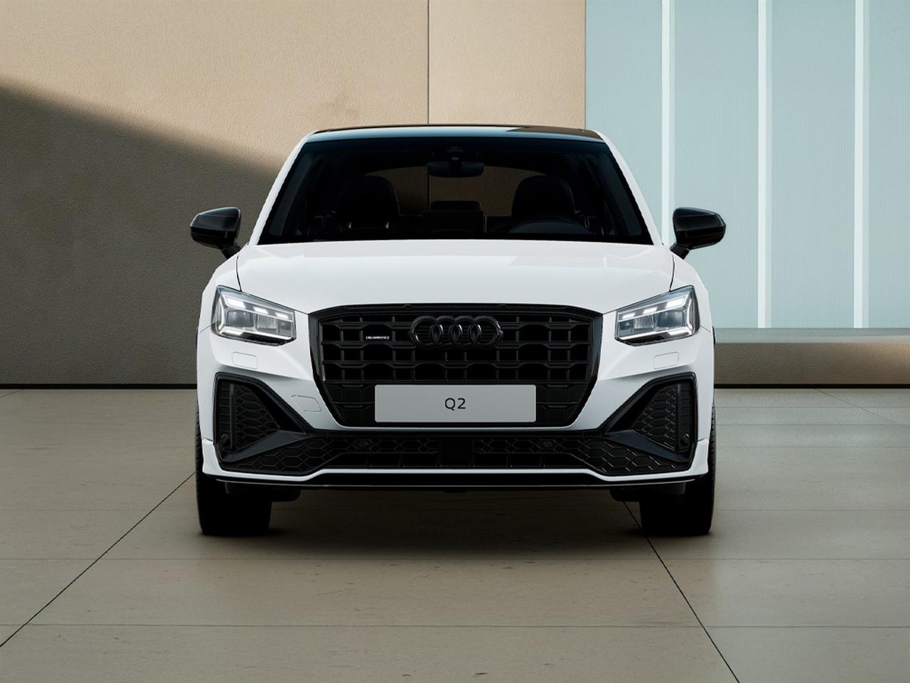 Audi Q2 40 2.0 tfsi identity black quattro s-tronic