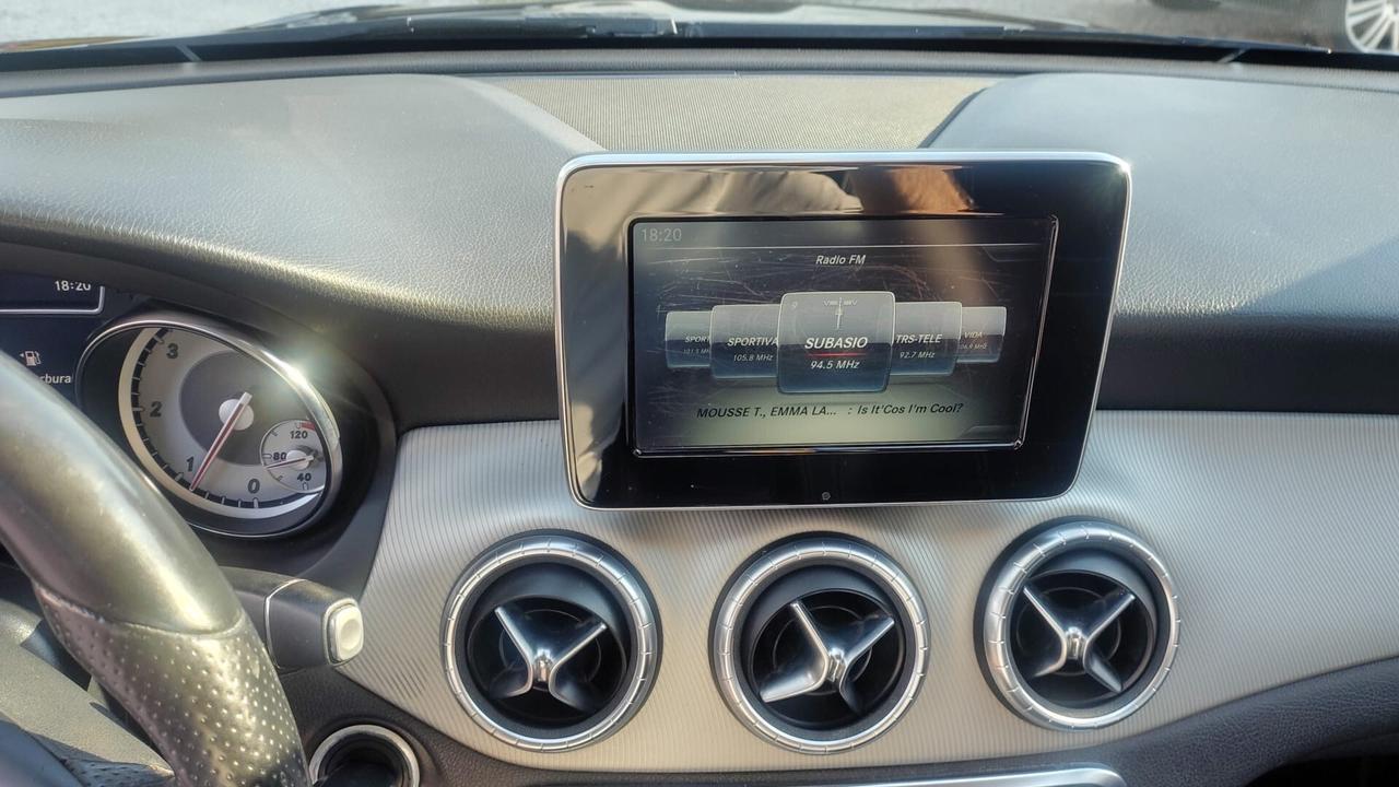 Mercedes-benz CLA 220 CDI Automatic Sport