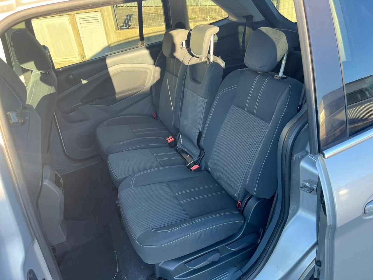 FORD C-Max7 1.6 TDCi 115CV Titanium 7 posti