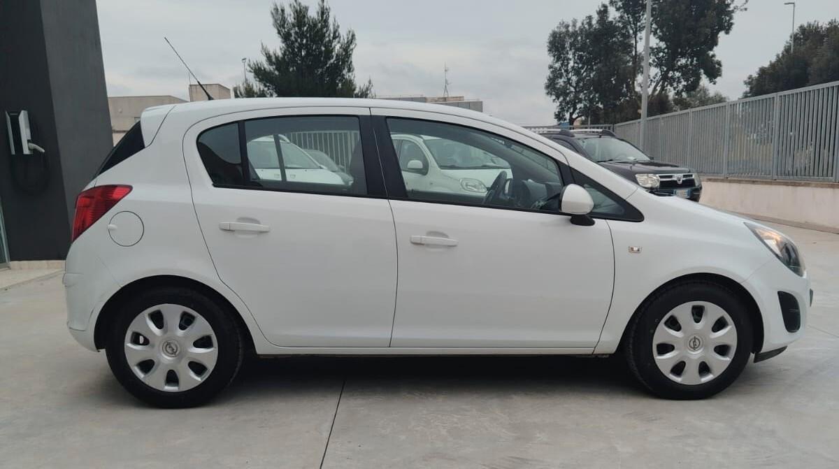 Opel Corsa 1.2 85CV 5 porte GPL