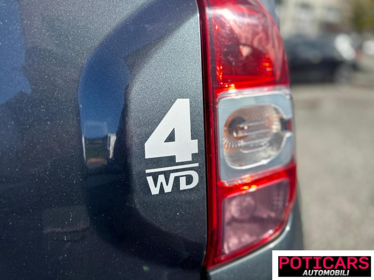 Dacia Duster 1.5 dCi 110CV Start&Stop 4x4 Lauréate