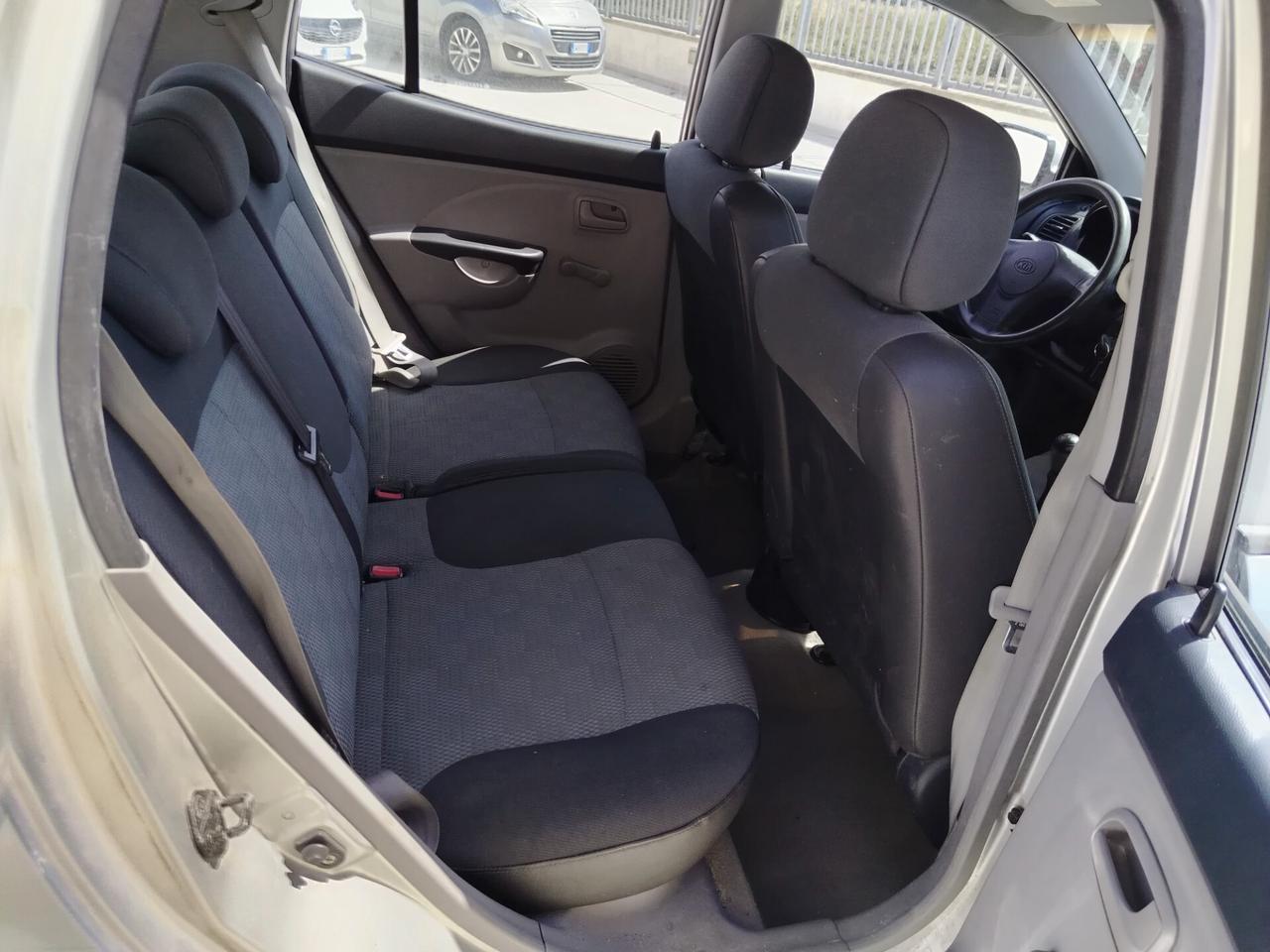 Kia Picanto 1000 Neopatentati