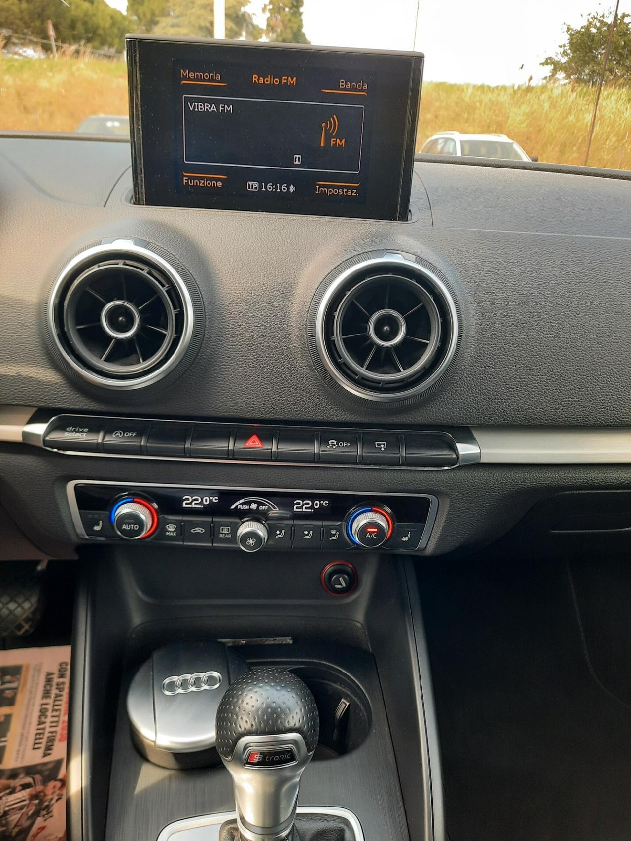 Audi A3 SPB 2.0 TDI 150 CV S-LINE diesel S tronic Ambition