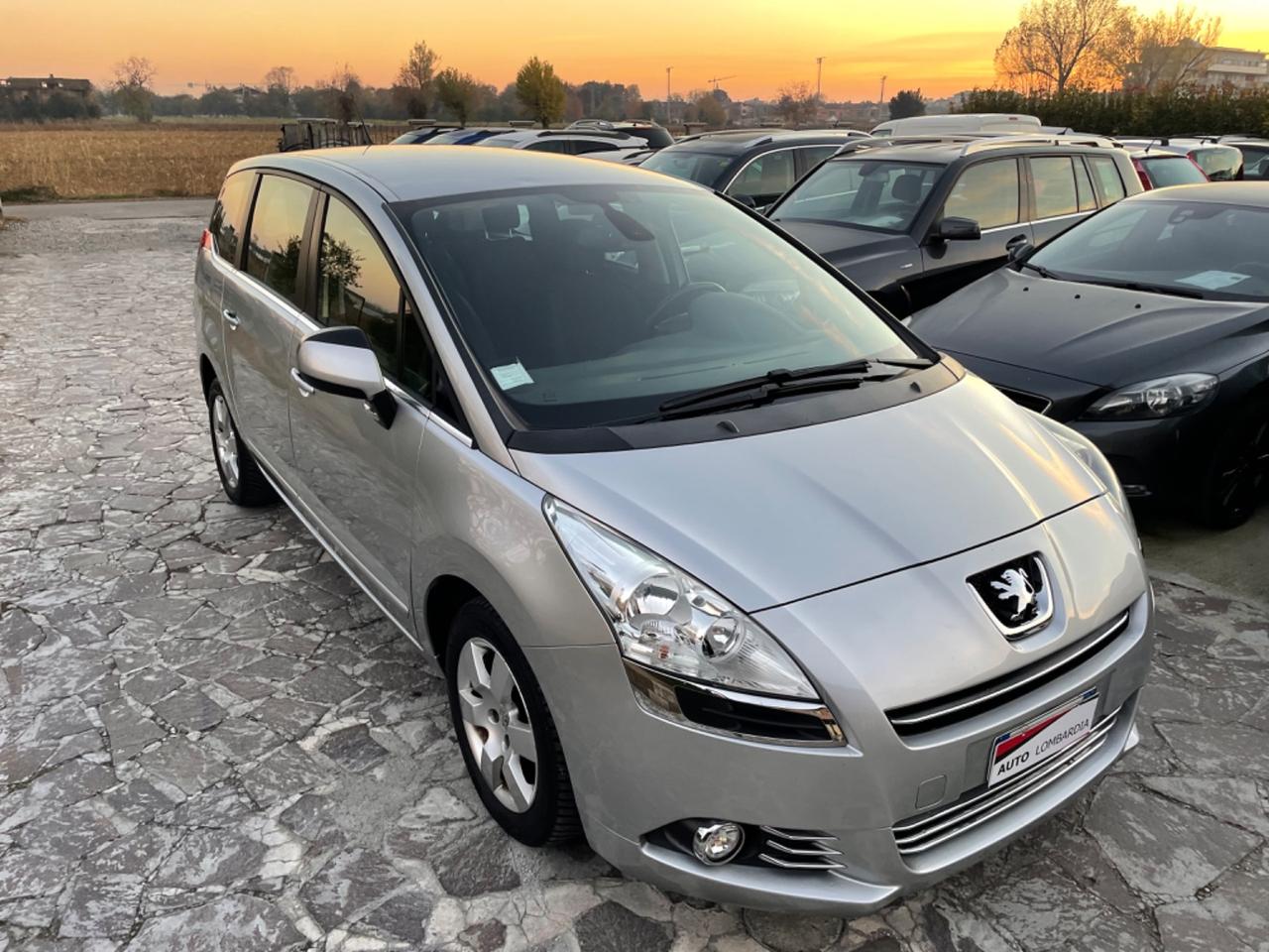 Peugeot 5008 1.6 HDi 112CV Business