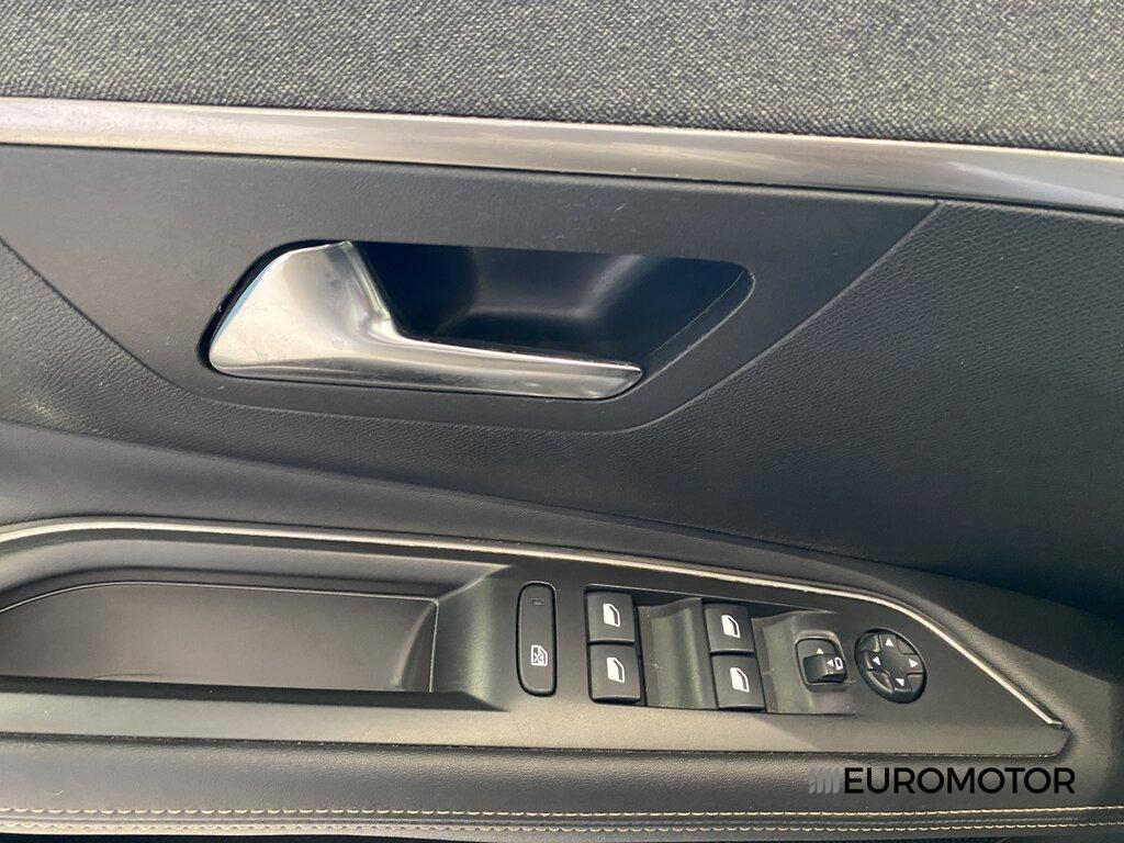 Peugeot 3008 1.5 BlueHDi GT Line EAT
