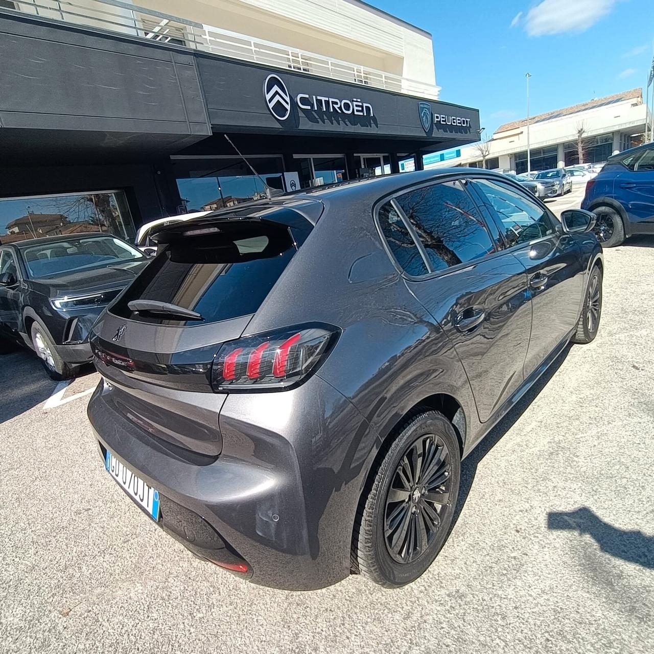 Peugeot 208 PureTech 100 Stop&Start 5 porte Allure