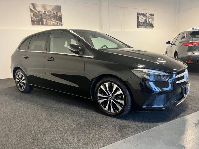 MERCEDES-BENZ B 180 d Automatic Business Extra