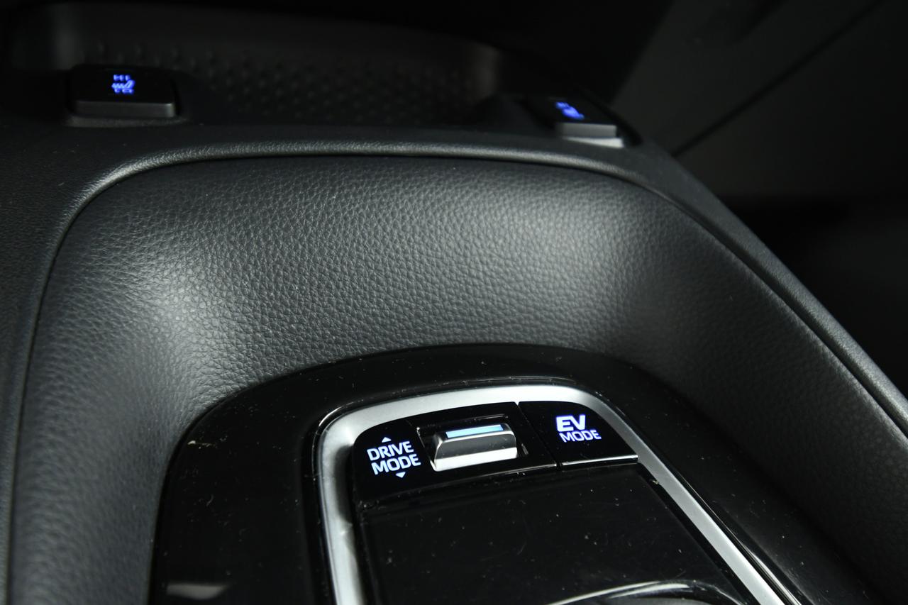 TOYOTA Corolla Touring Sports 1.8h Business cvt NEOPATENTATI+CAMERA+ACC