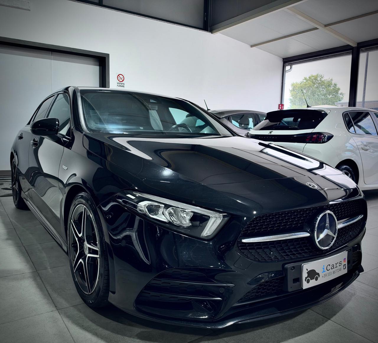 Mercedes-Benz A 180 d 116CV Premium AMG Night Edition