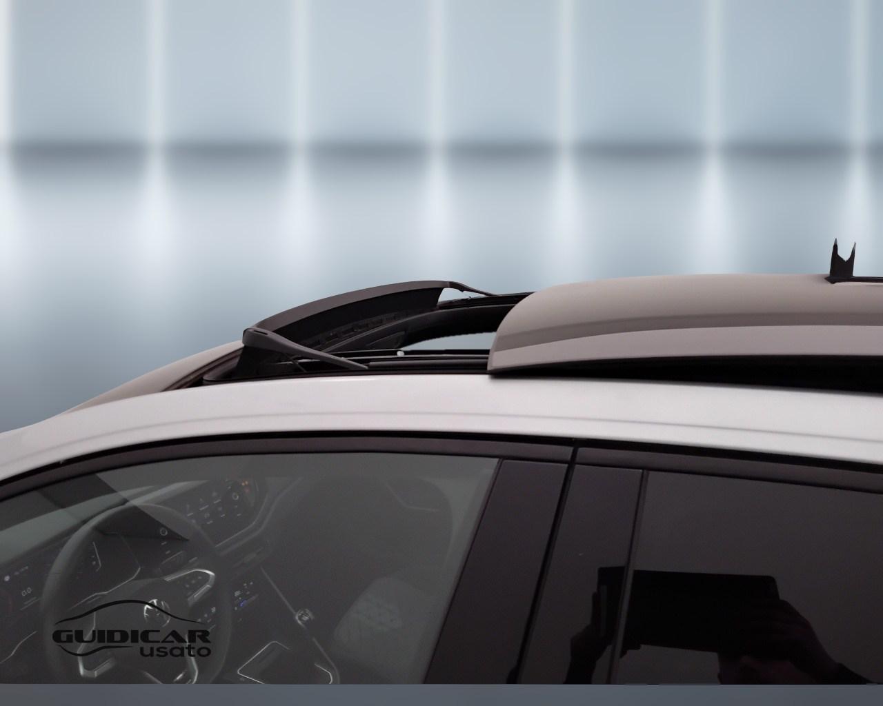 VOLKSWAGEN Taigo - Taigo 1.0 tsi R-Line 115cv