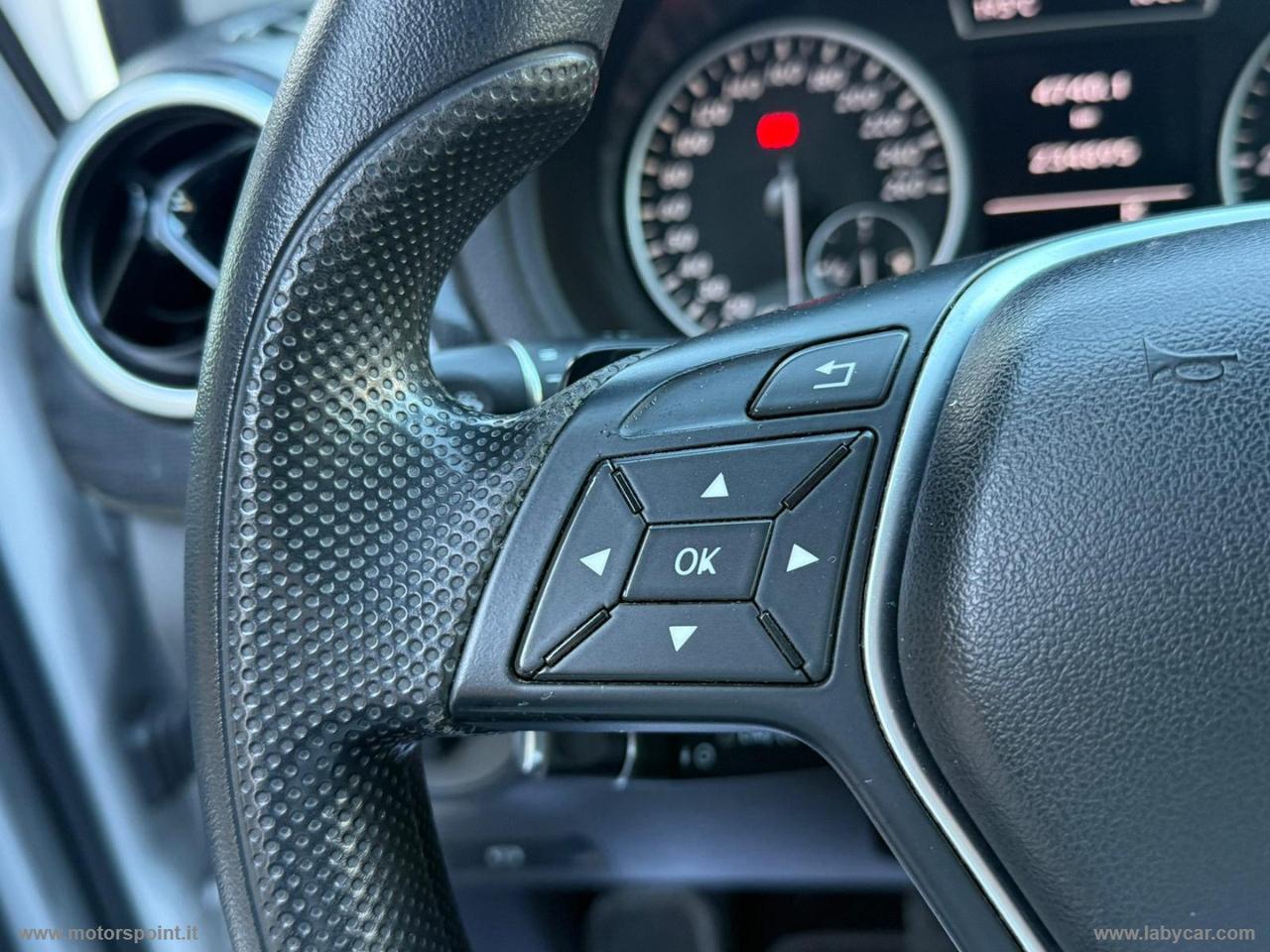 MERCEDES-BENZ B 180 d Automatic Business