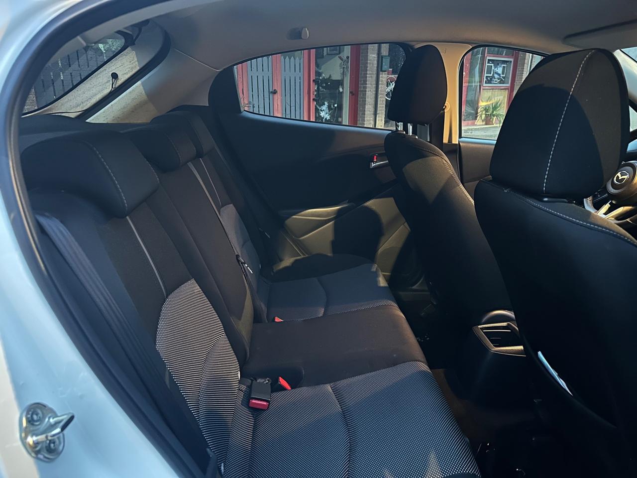 Mazda 2 Mazda2 1.5 Skyactiv-D 105 CV Evolve