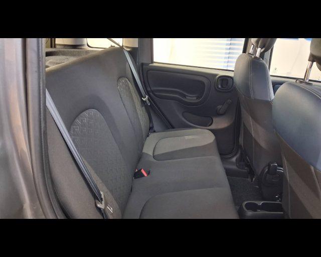 FIAT New Panda 1.0 firefly hybrid City Cross s&s 70cv