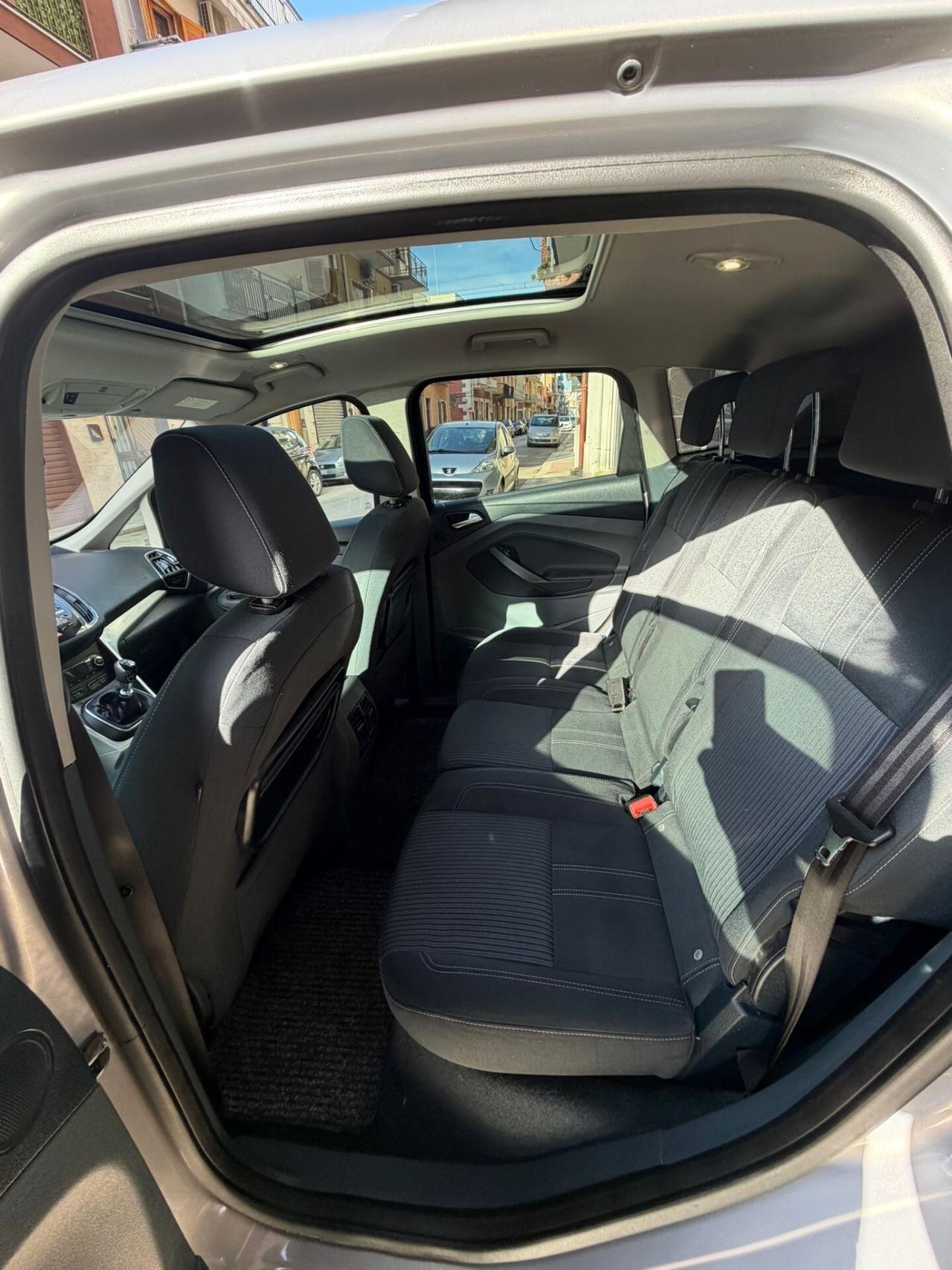 Ford C-Max 1.6 TDCi 115CV Titanium