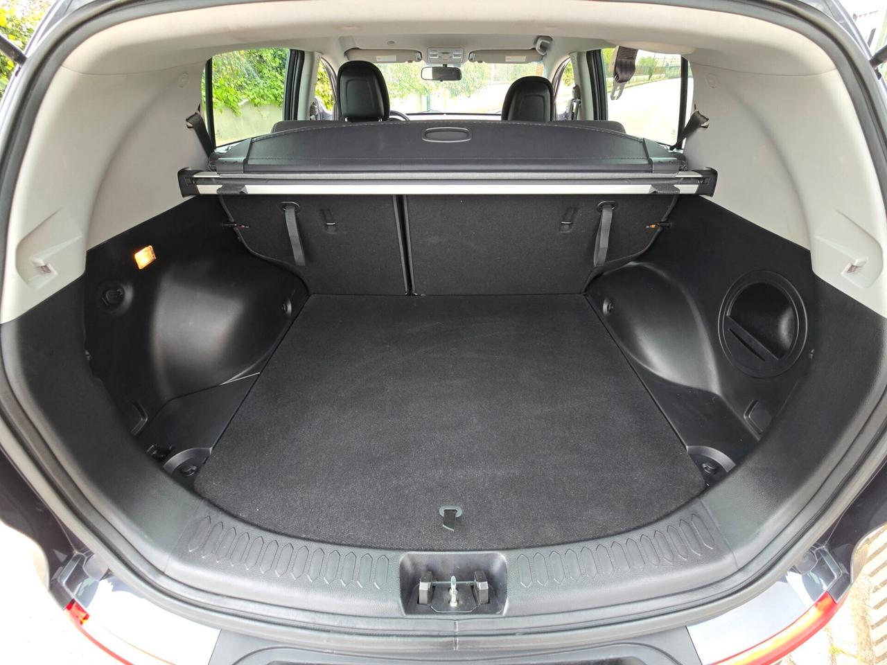 KIA SPORTAGE 2.0 CRDI 4X4 2015 PERFETTA DI TUTTO