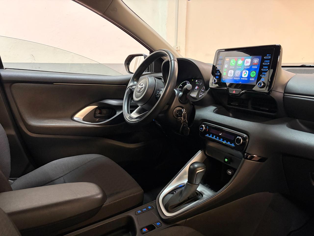 Toyota Yaris 1.5 Hybrid 5 porte 32.000km