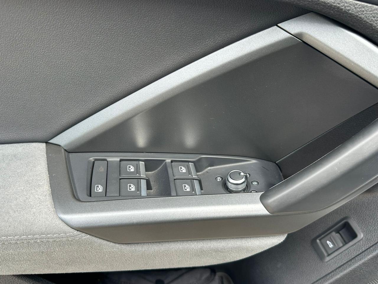 AUDI Q3 SPB S-LINE QUATTRO 40TDI 193CV - IVA - PRONTA CONSEGNA
