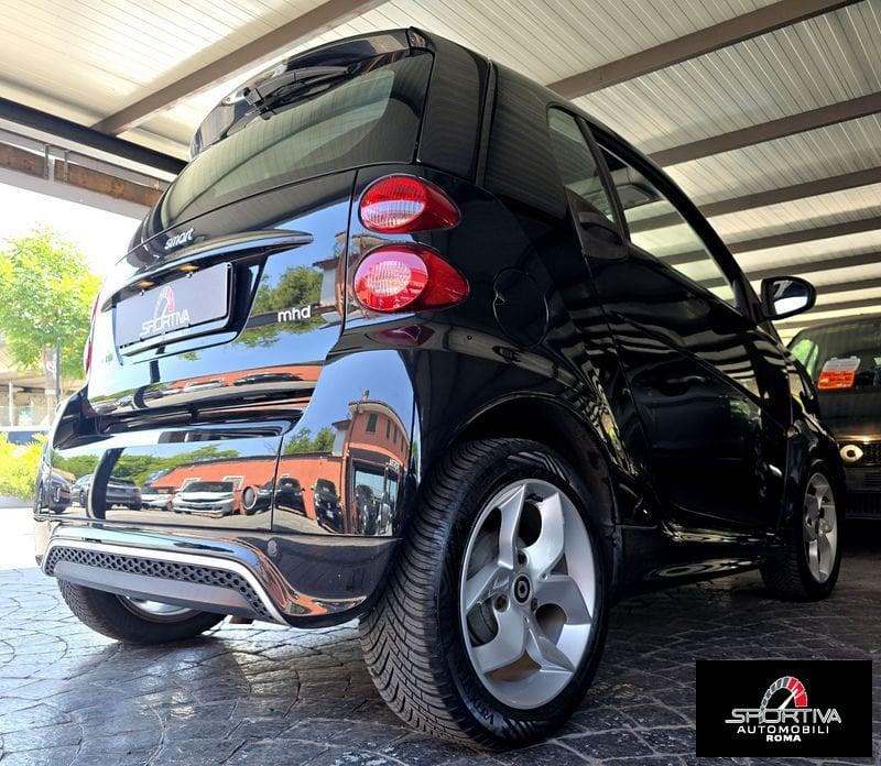 smart fortwo PULSE SERVOSTERZO PALETTE UNIPRO! fortwo 1000 52 kW MHD coupé pulse