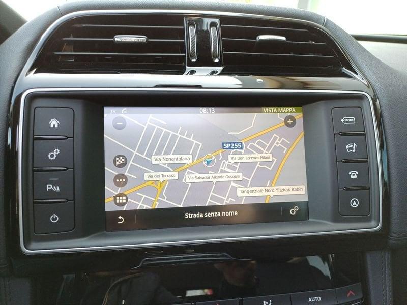 Jaguar F-Pace F-Pace 2.0d awd 180cv auto R 20" KM CERTIFICATI