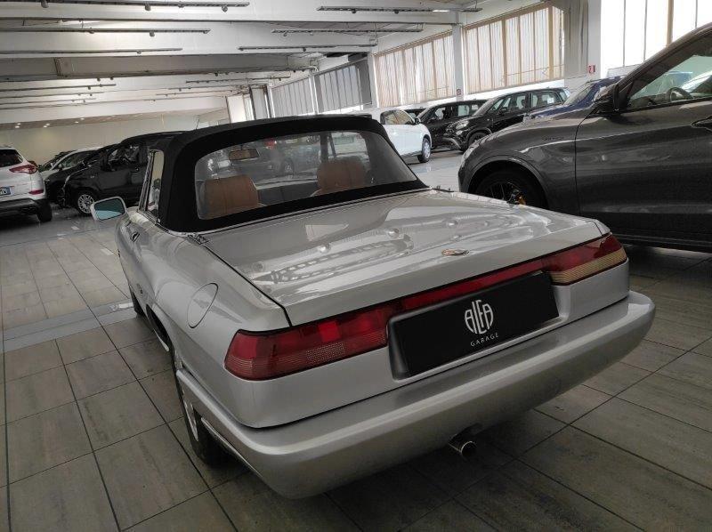 Alfa Romeo Spider 2.0i