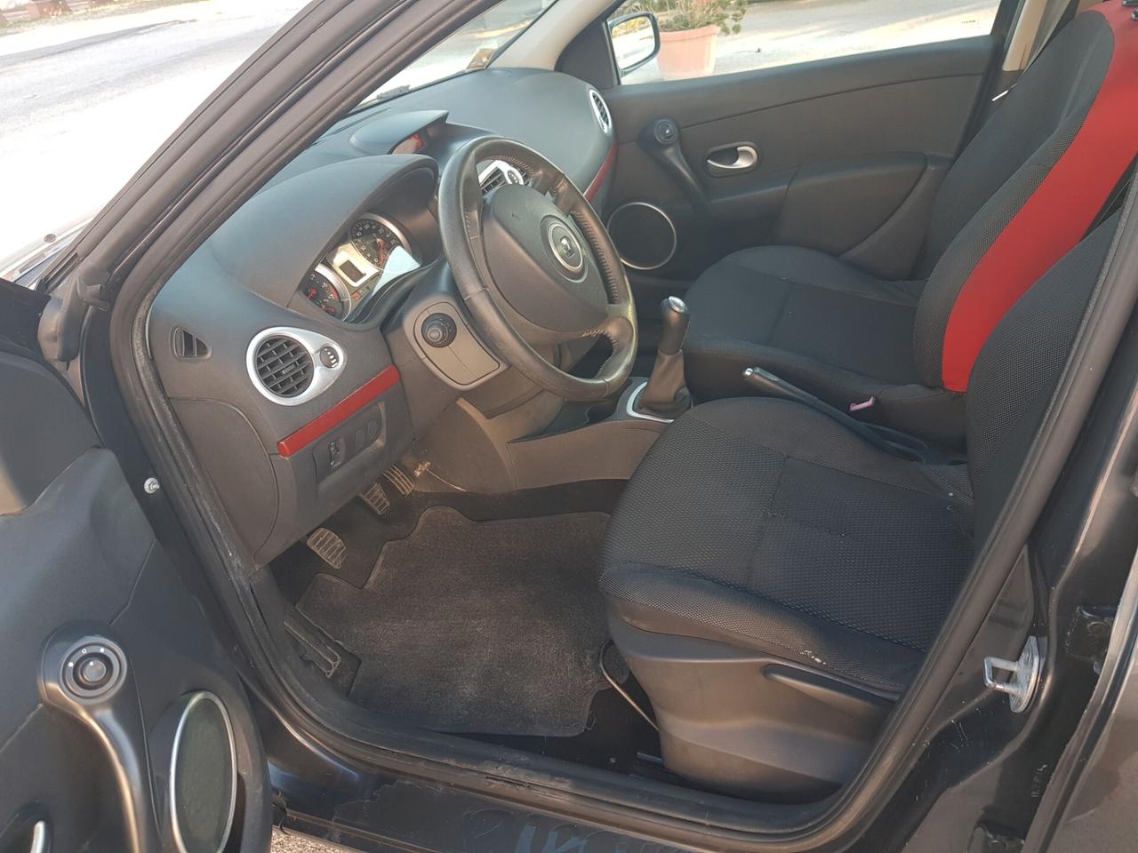 Renault Clio Storia 1.2 5 porte anno 2008