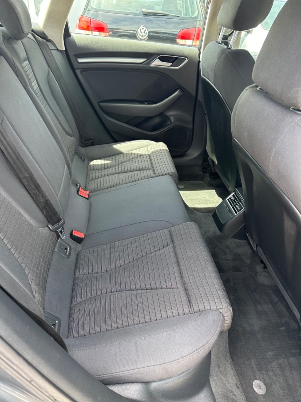 Audi A3 S line 2.0 TDI 150 CV QUATTRO