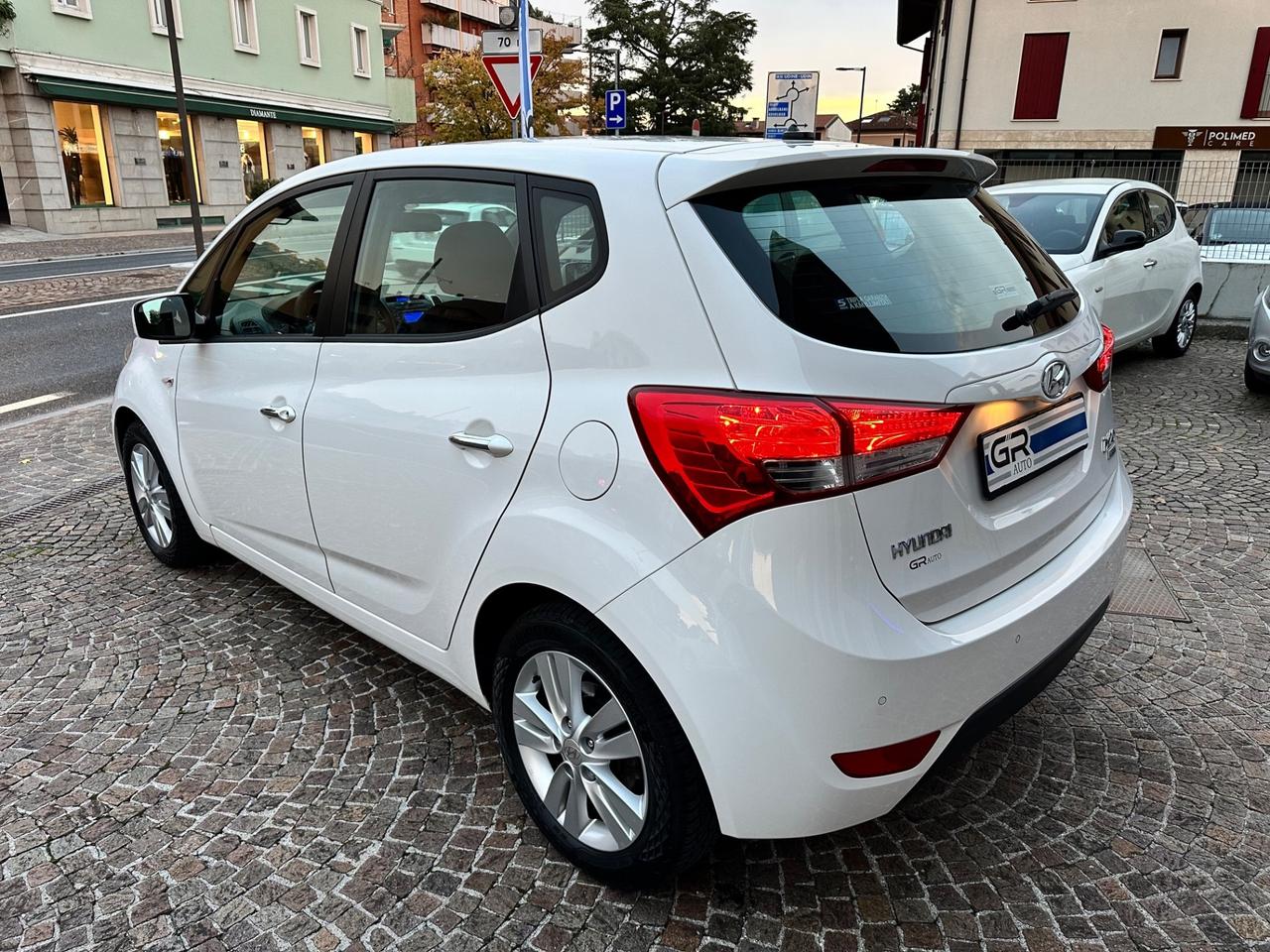 Hyundai iX20 1.6 CRDI 115CV Style -Uniproprietario