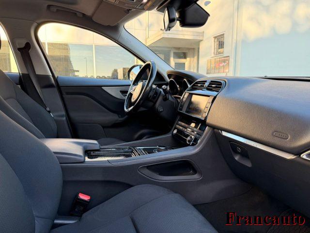 JAGUAR F-Pace 2.0 D 180 CV aut. Portfolio