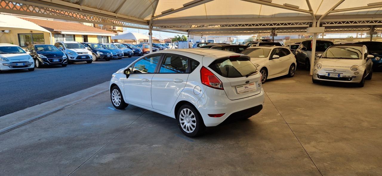 Ford Fiesta 1.5 TDCi 75cv Business