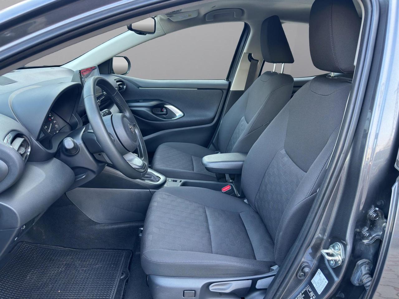 Toyota Yaris 1.5h Active