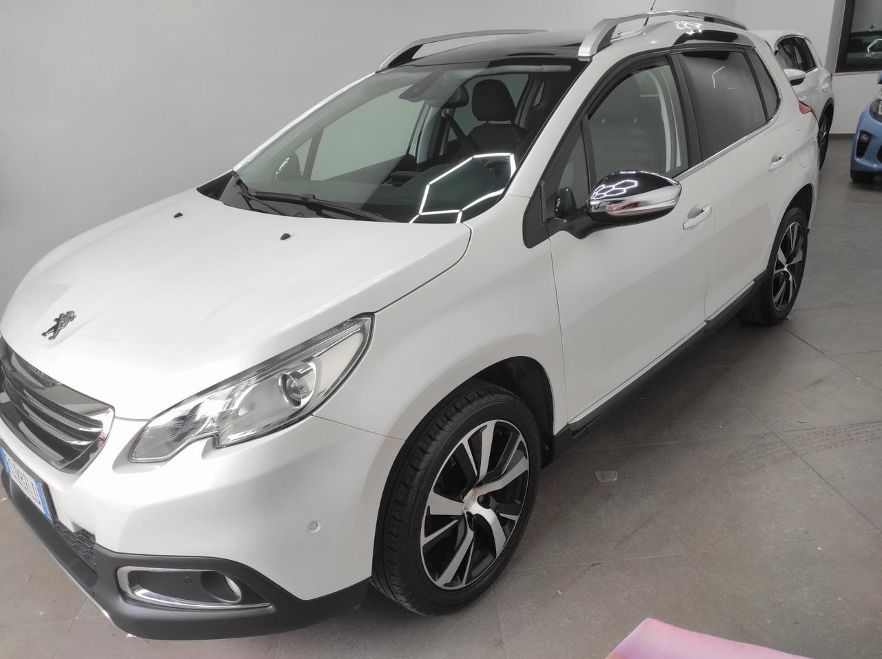 Peugeot 2008 BlueHDi TettoPa SensNavLegaPelle