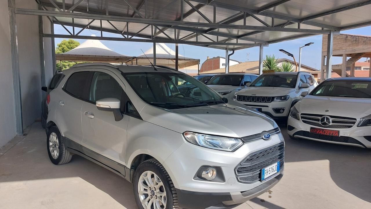 Ford EcoSport 1.5 TDCi full adatta a neopatentati