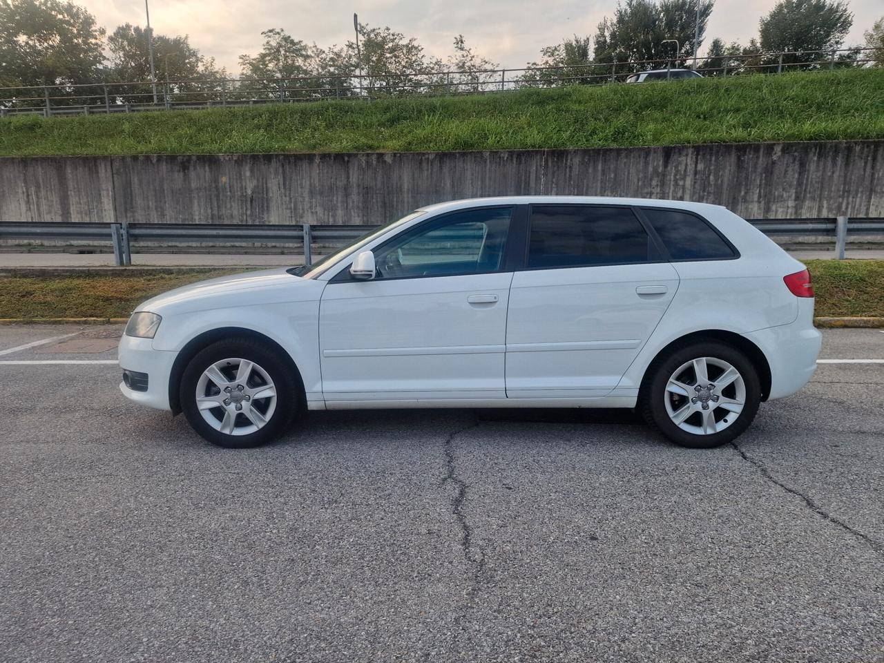 Audi A3 SPB 1.6 Ambition