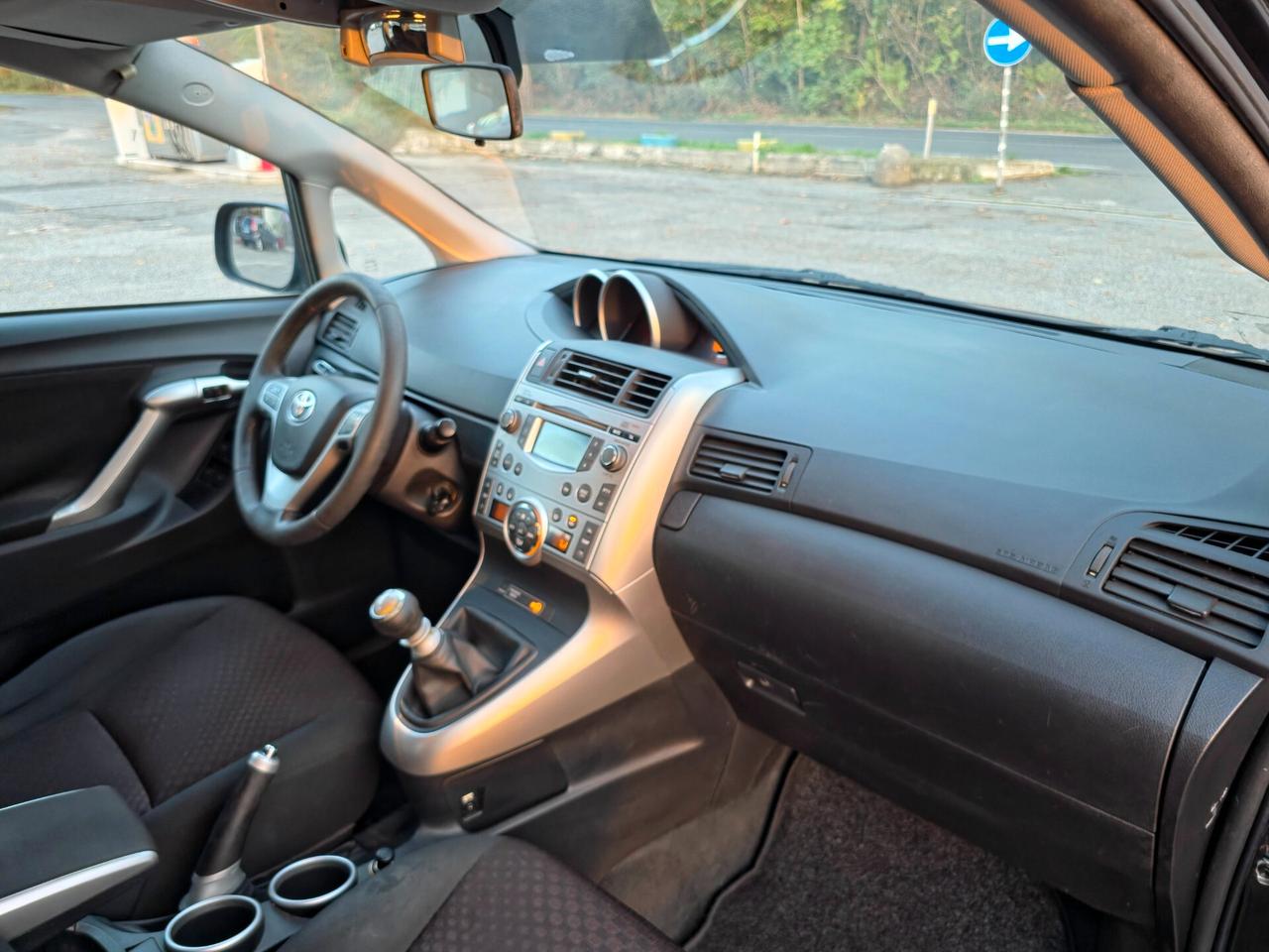 Toyota Verso 2.0 D Luxury Pack 7 posti CV-126 E5 Manuale NEO 2011