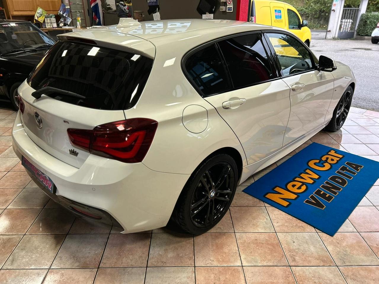 Bmw 118 118d 5p. Msport