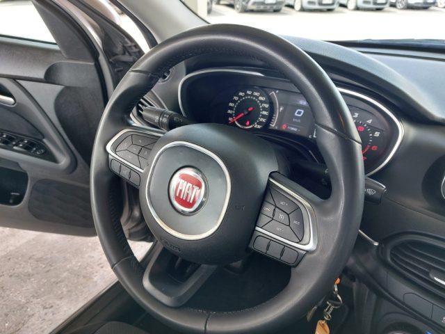 FIAT Tipo 1.4 5 porte Lounge Navig Retroc sensori cerchi 17