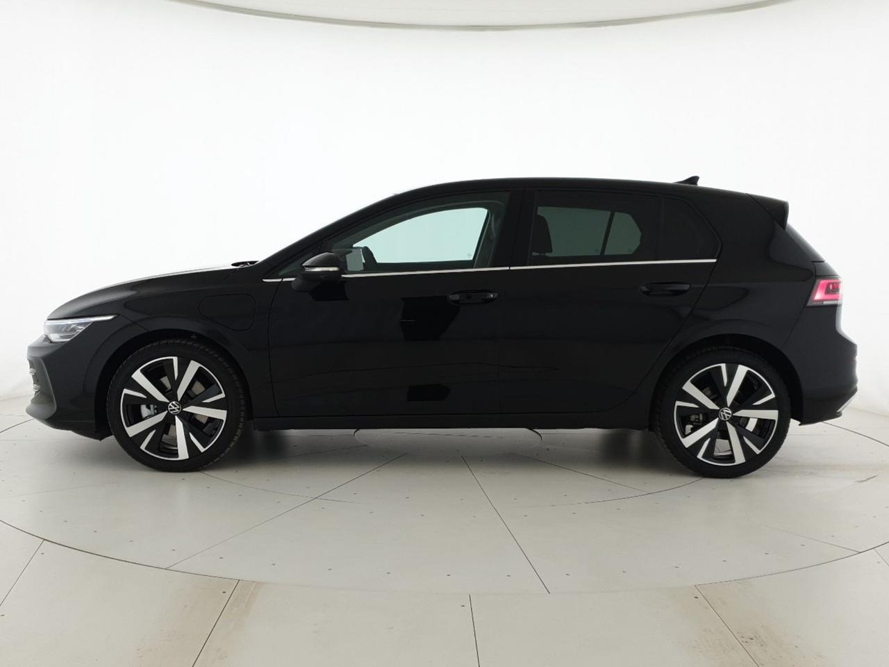 Volkswagen Golf 1.5 tsi ehybrid style 204cv dsg