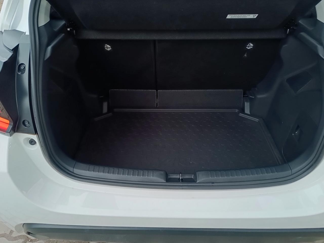 Toyota Yaris 1.5 Hybrid 5 porte Trend