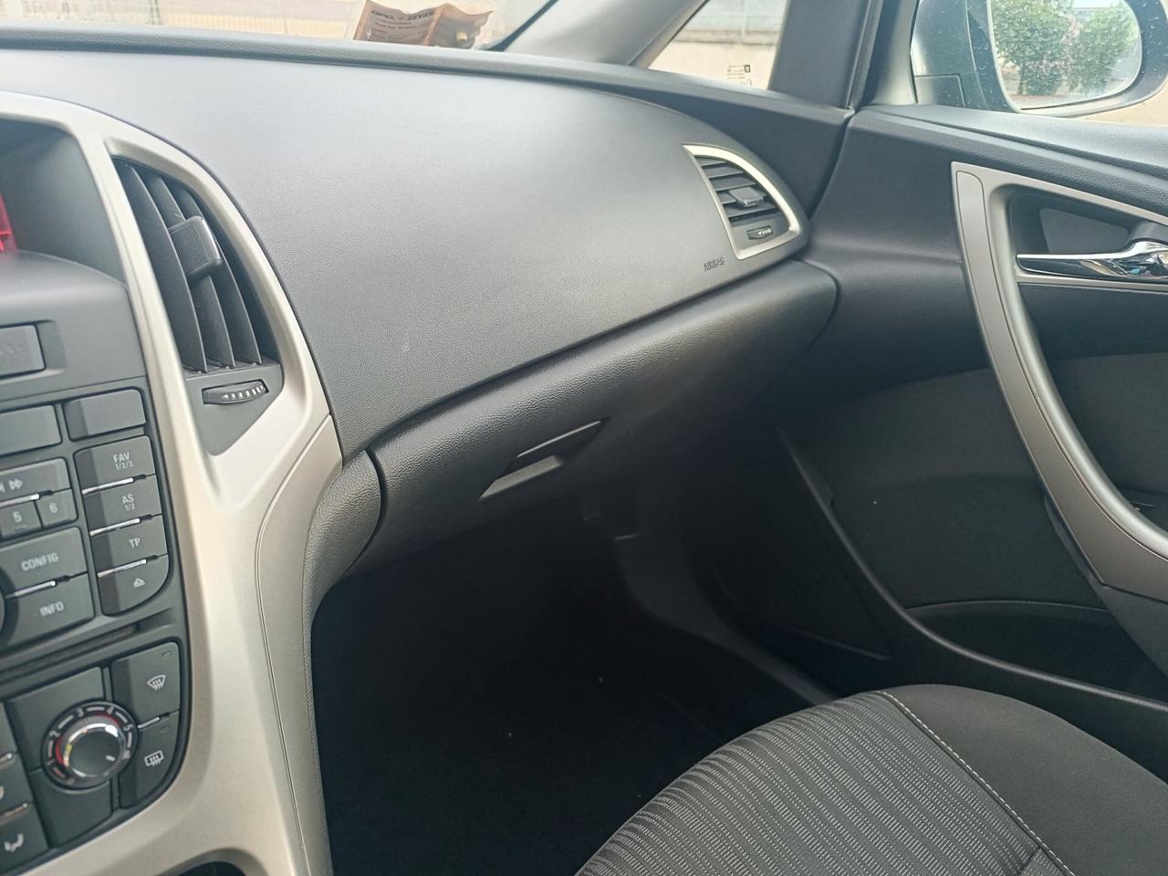 Opel Astra 1.4 benzina SW SOLAMENTE 99.000 KM