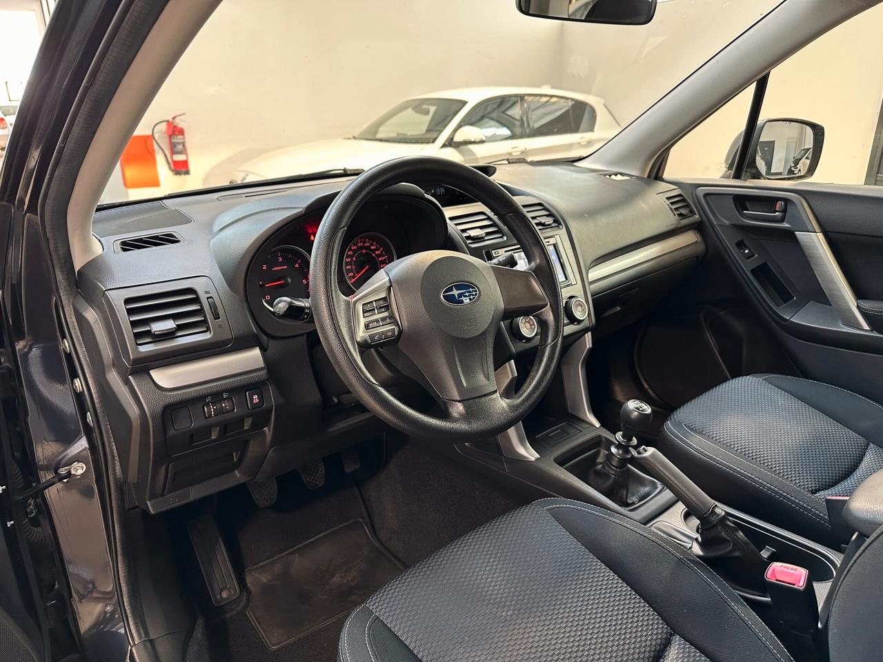 Subaru Forester 2.0d 4x4 - UNICO PROPRIETARIO - NAVI