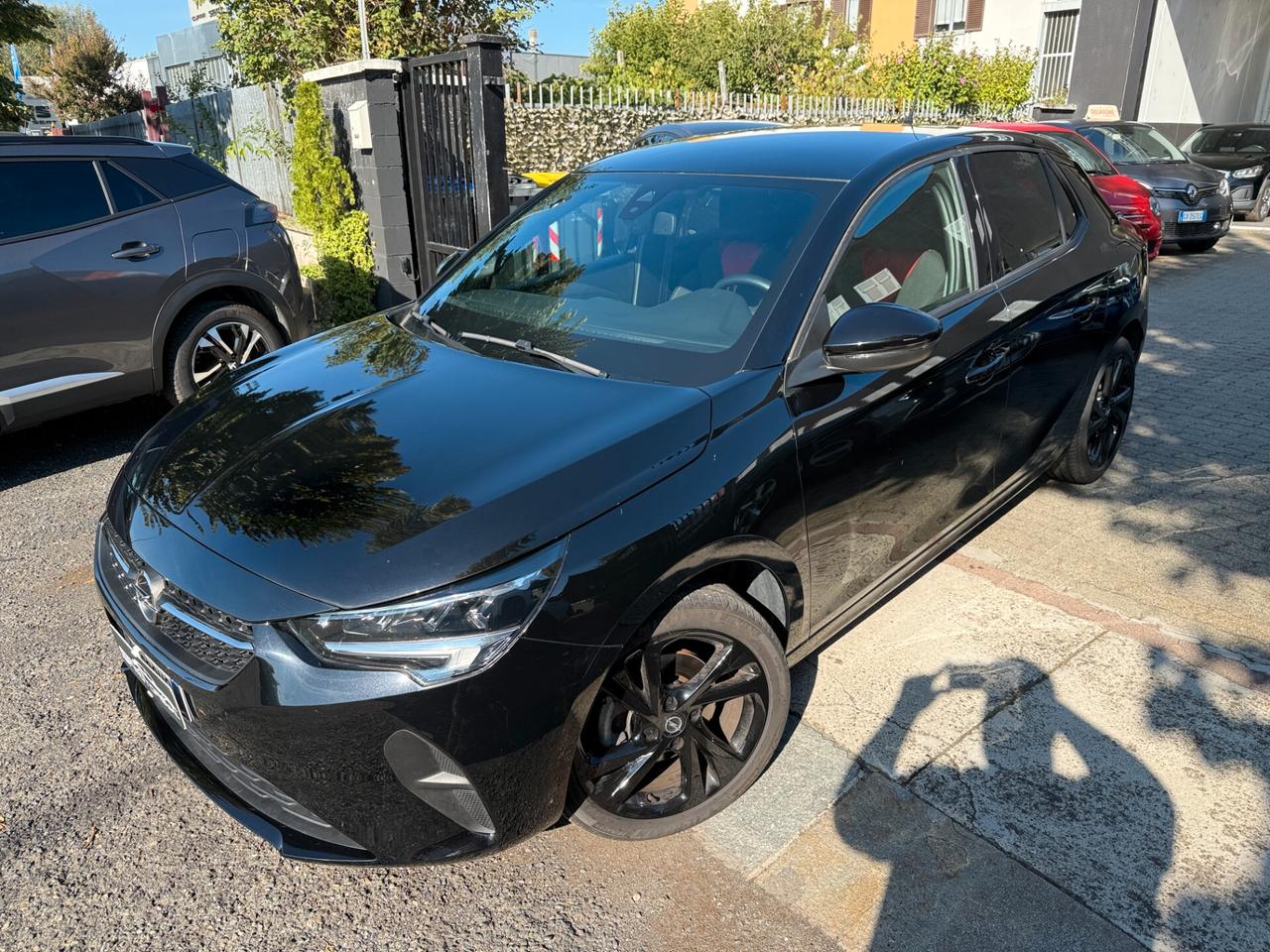 Opel Corsa 1.2 100 CV GS Line Black Edition